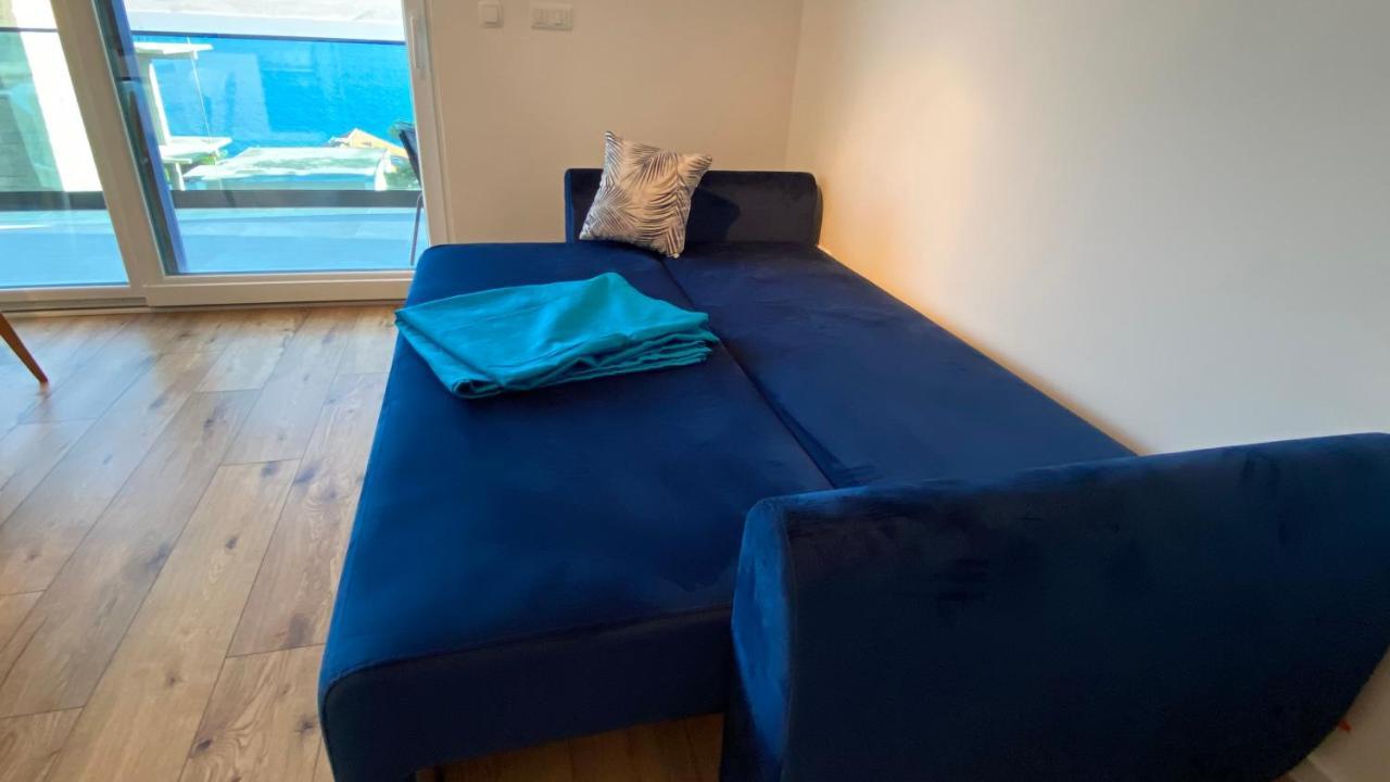 Apartments Elena 로크바 로고즈니차 외부 사진
