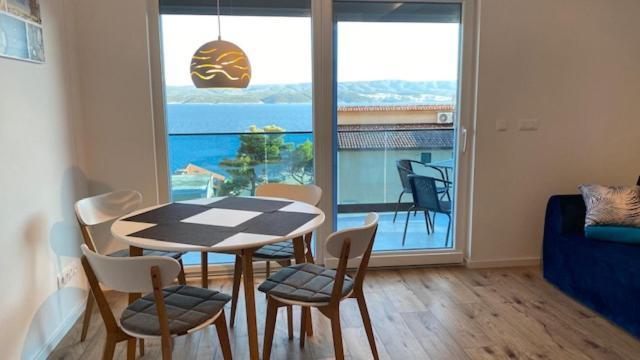 Apartments Elena 로크바 로고즈니차 외부 사진