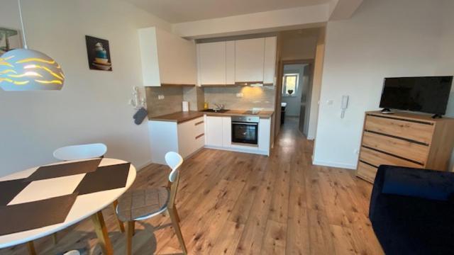 Apartments Elena 로크바 로고즈니차 외부 사진