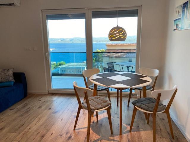 Apartments Elena 로크바 로고즈니차 외부 사진